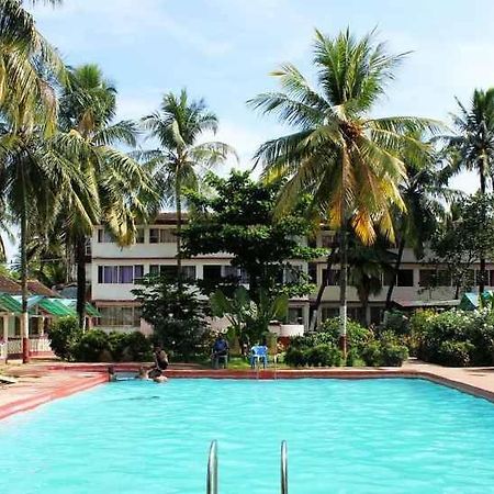 Colmar Beach Resort Majorda Exterior photo
